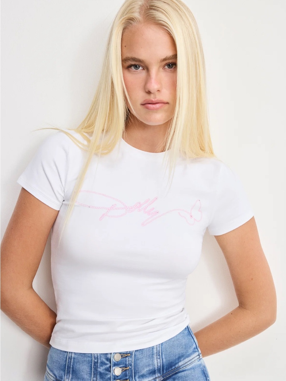 NWT Good American x Dolly Parton Signature Baby Tee White Pink M